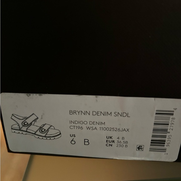 Denim coach sandals - Picture 2 of 5